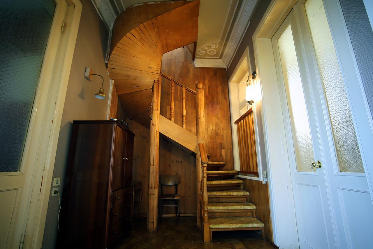 Guest House Old Κουτάισι Εξωτερικό φωτογραφία