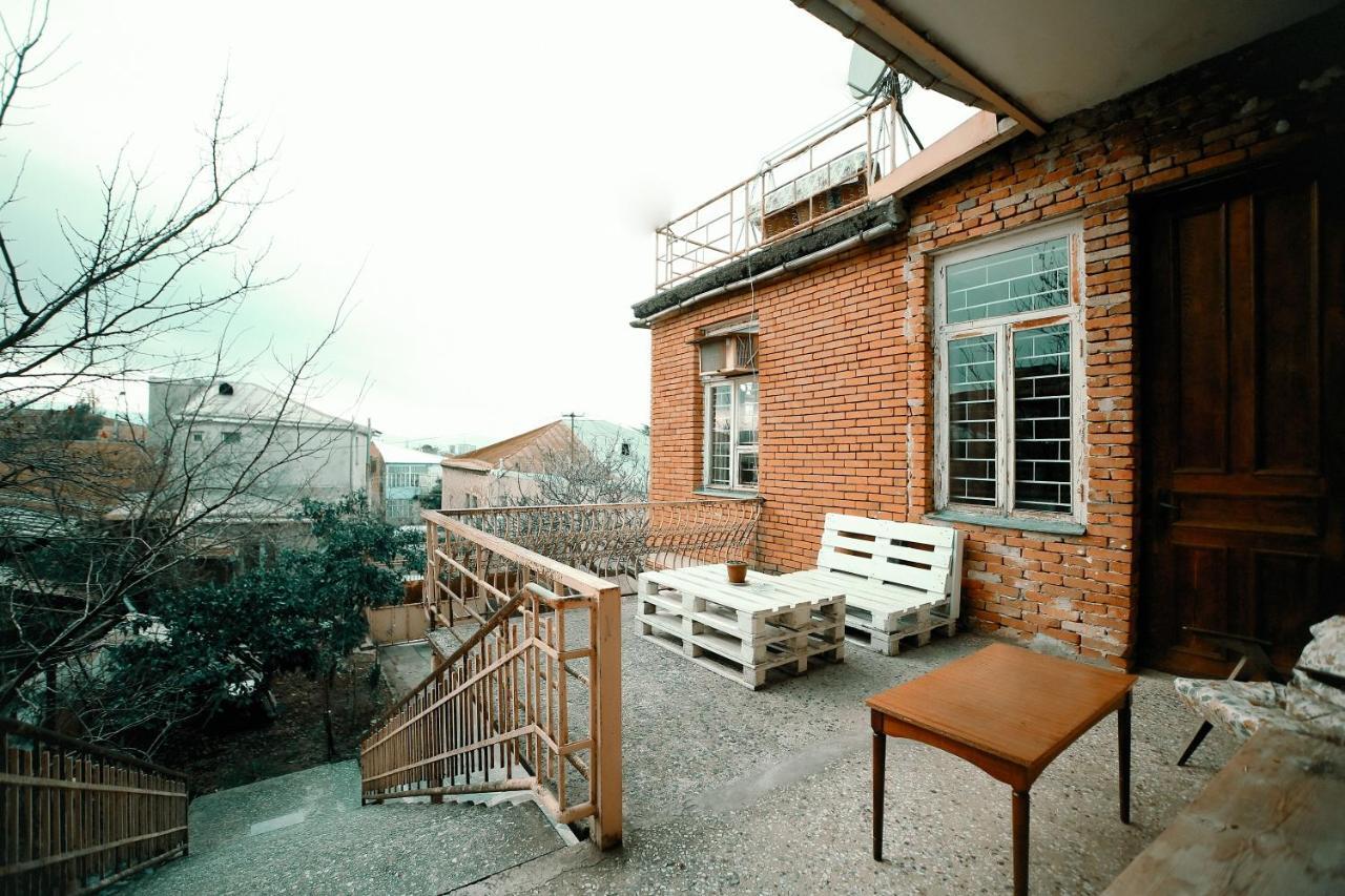 Guest House Old Κουτάισι Εξωτερικό φωτογραφία